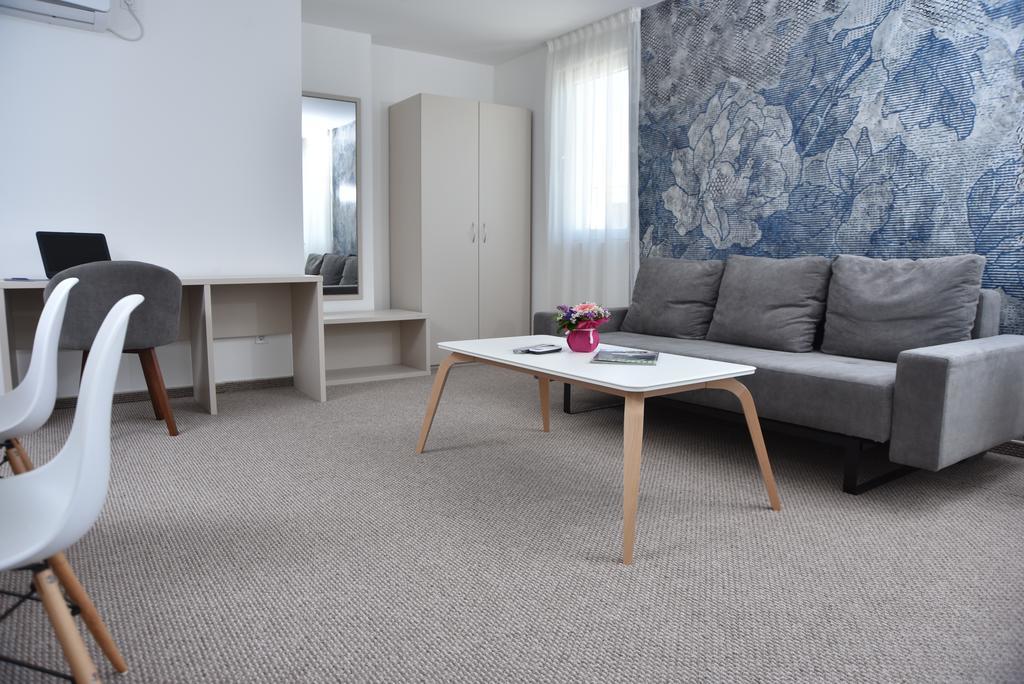 Kozle City Apartments Szkopje Kültér fotó