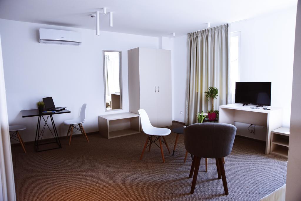 Kozle City Apartments Szkopje Szoba fotó