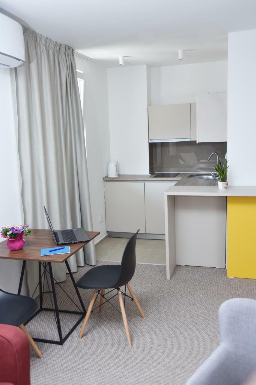 Kozle City Apartments Szkopje Kültér fotó